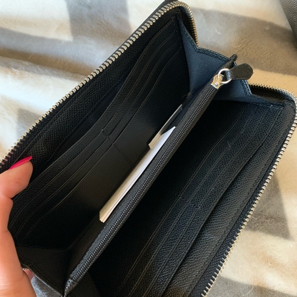 LIKE NEW Coach pewter set: zip tote, wallet, coin purse - Picture 11 of 16